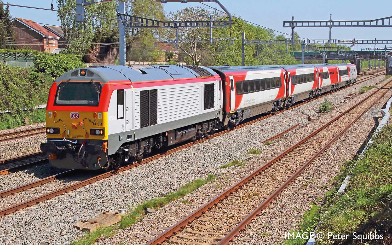Hornby Transport for Wales Mk4 DVT 82226 - Era 11 28290₽
