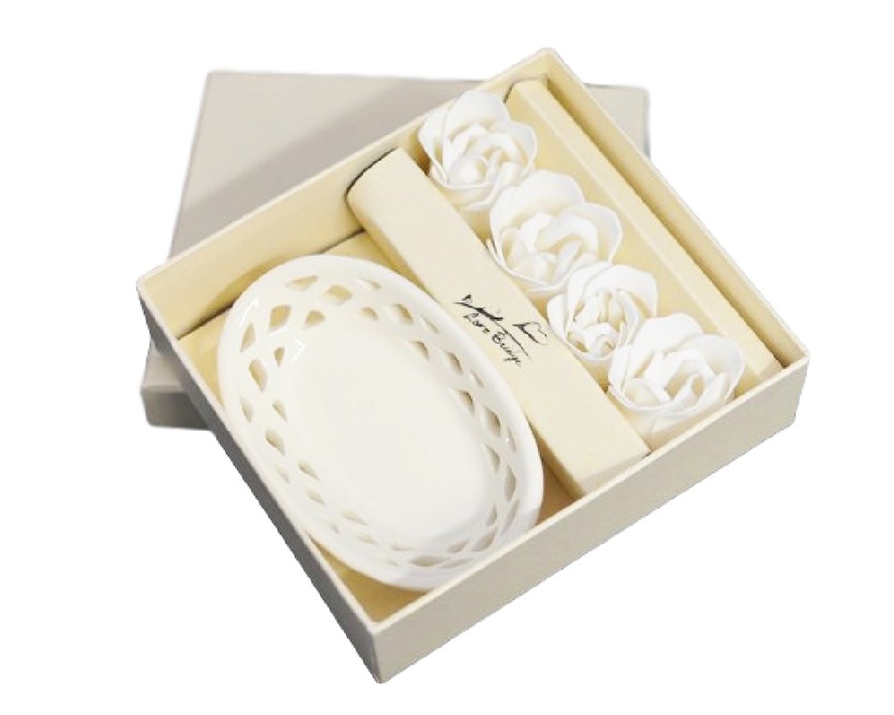 Image of Box Saucer Ceramic Rose Scented
